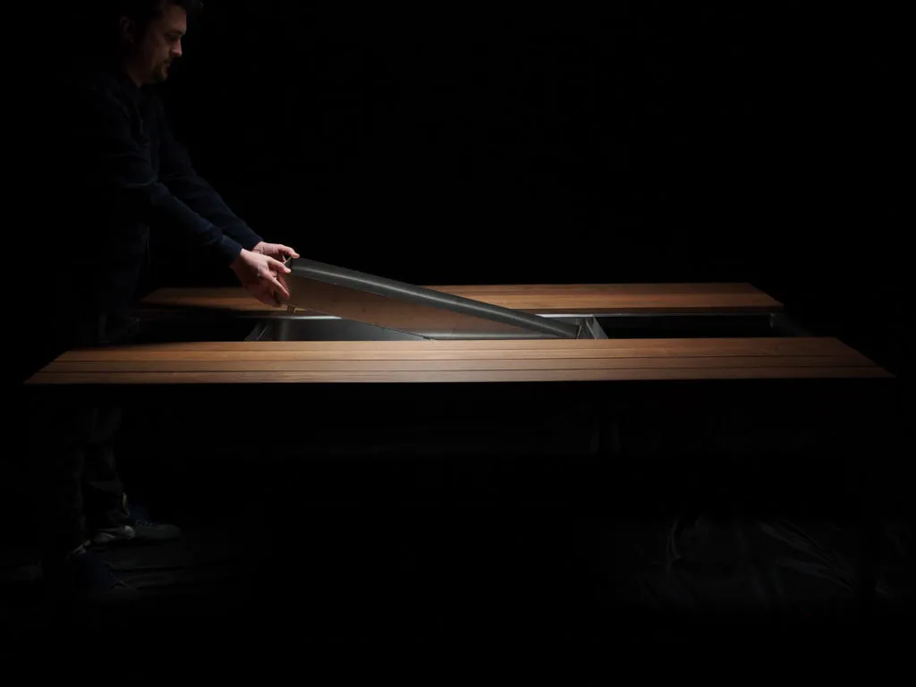 Grill im Tisch integriert 3 Wannen Sicherheitssystem Gartentisch