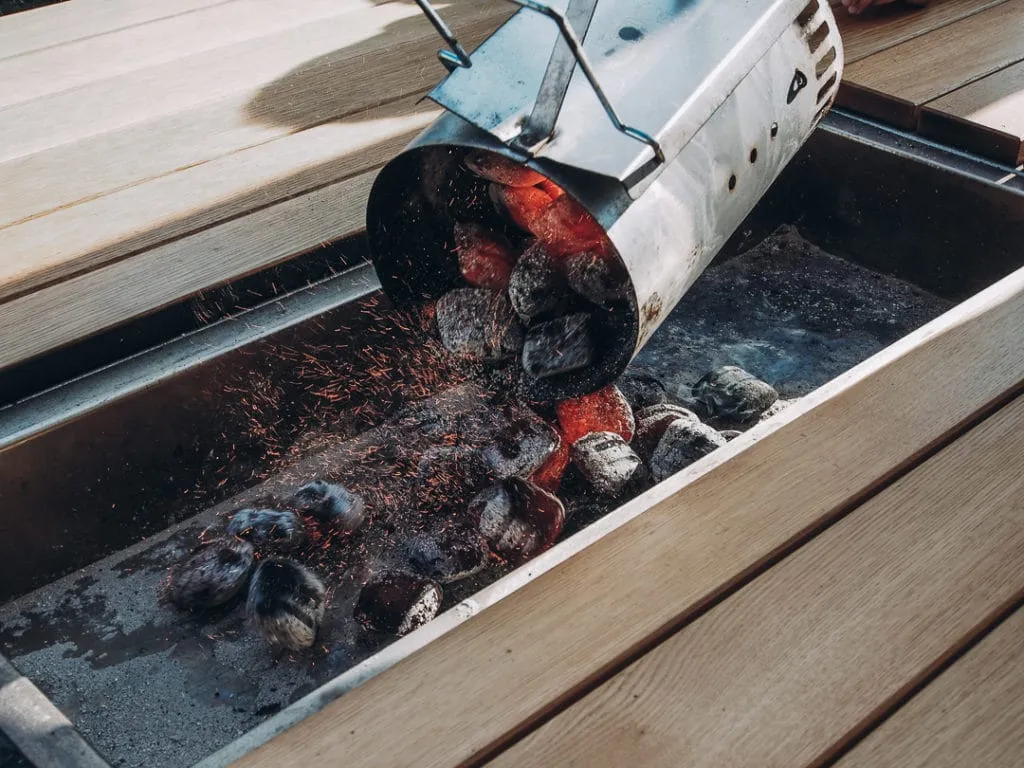 Anzündkamin Gartentisch mit Grill in der Mitte Anleitung Umbau