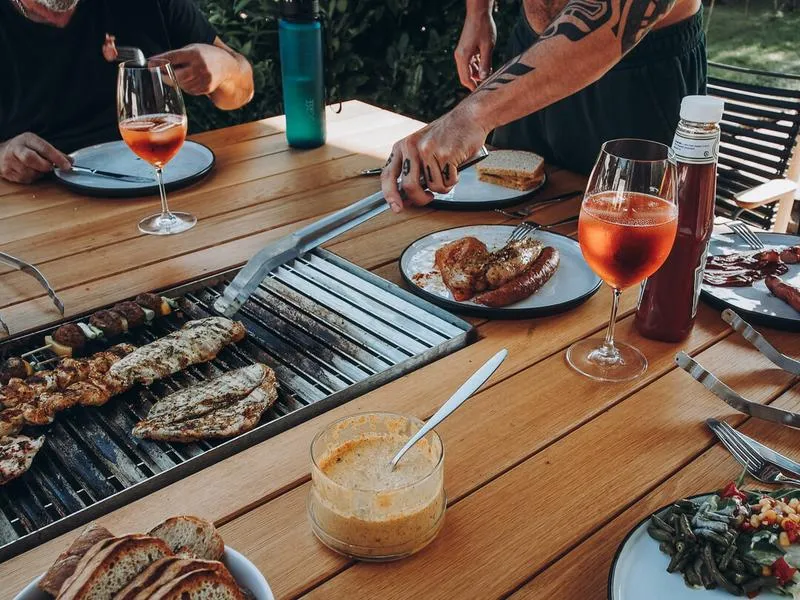 Grill Tisch 6 Personen